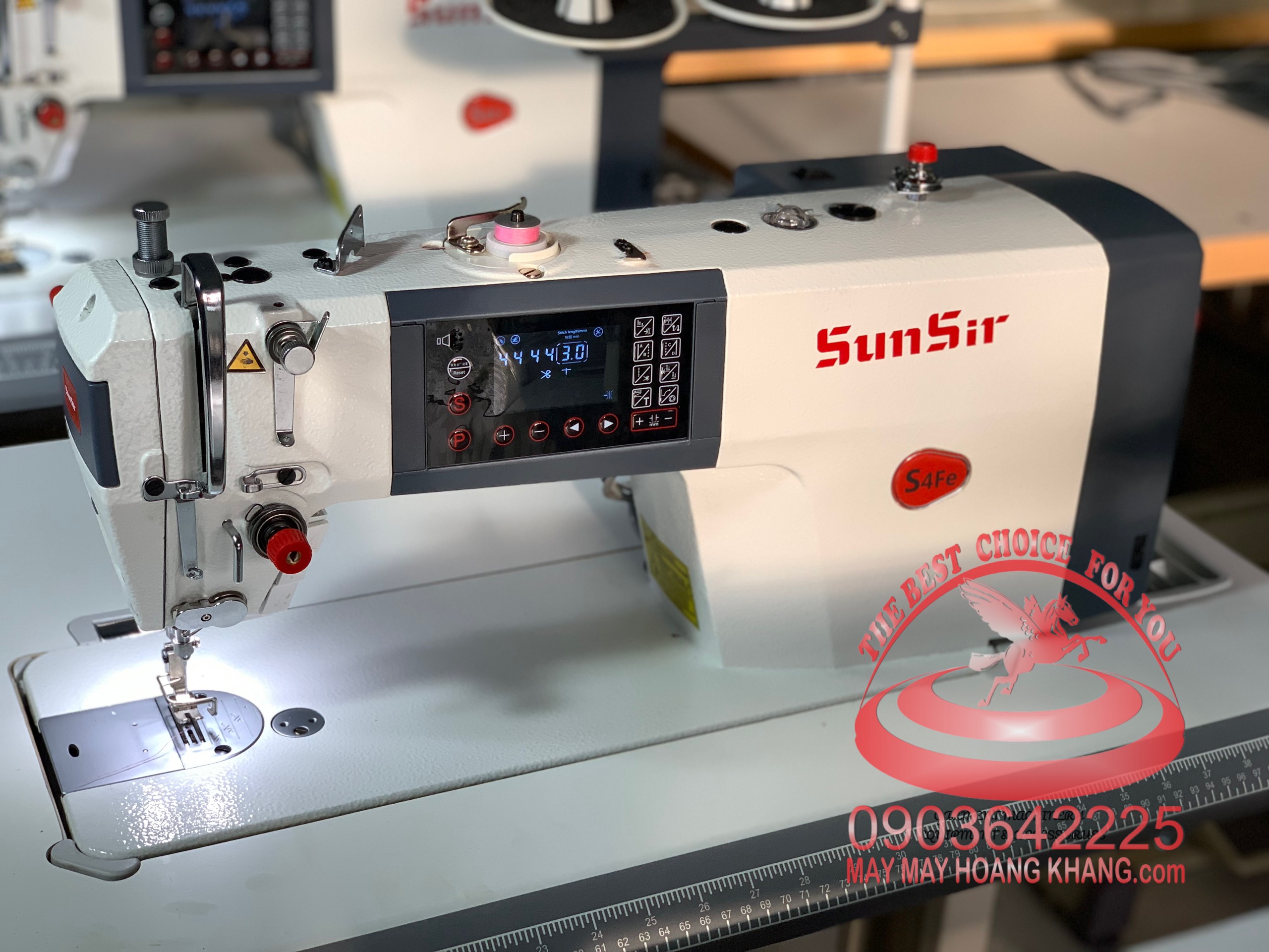 Máy may 1 kim điện tử liền trục, nâng chân vịt tự động, có tiếng nói SUNSIR S5-M-4N-I (Ổ Nhật) | maymayhoangkhang.com | 0903642225